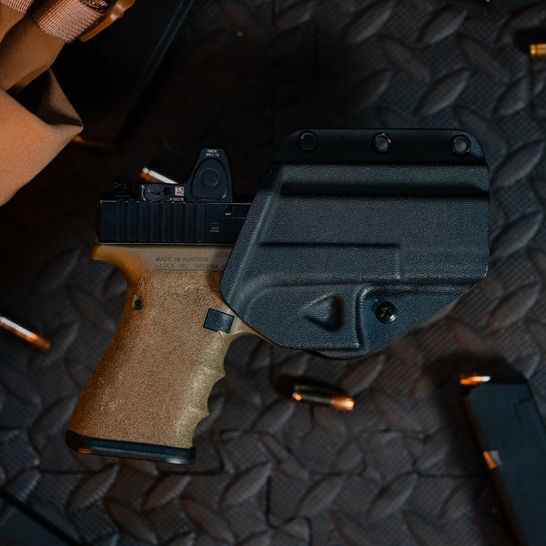 The Stage 5 Clinger (velcro holster)