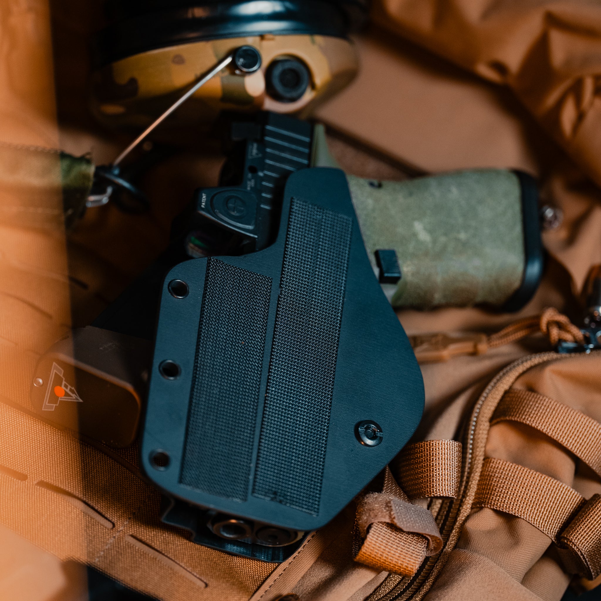 The Stage 5 Clinger (velcro holster)